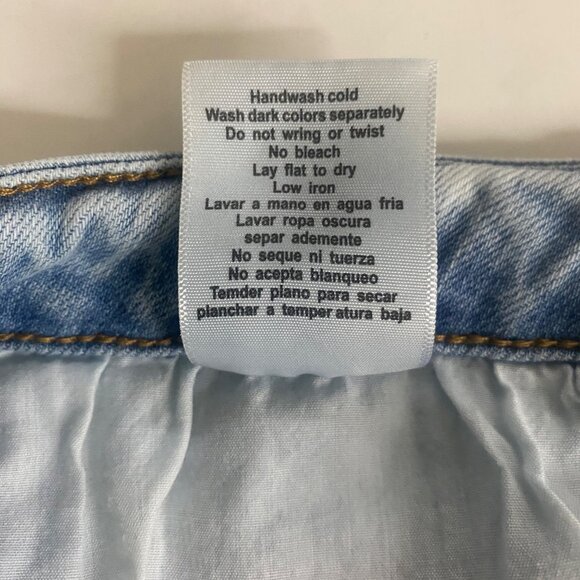 Judy Blue Boyfriend Fit Jeans Womens Size 11/30 (31x28.5) Light Wash Distressed - Picture 6 of 11